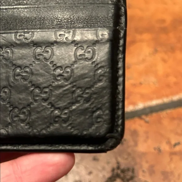Gucci Embossed Black Leather Card Holder - Picture 11 of 12